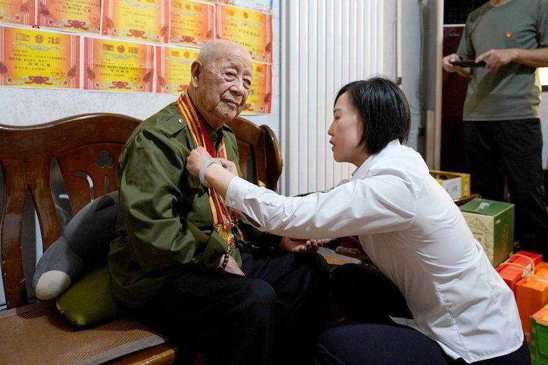 共敘魚水情深 | 衛(wèi)華集團(tuán)開展“八一”慰問活動